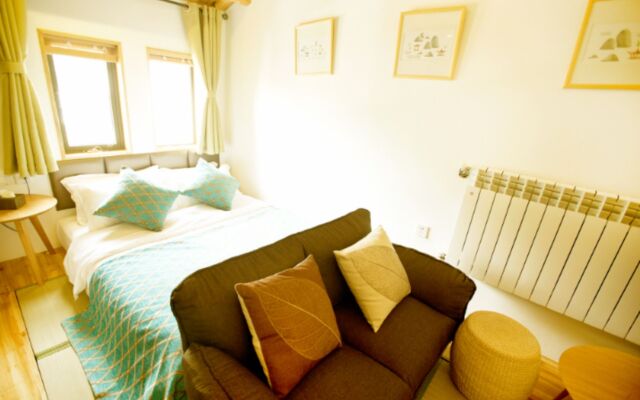 Westlake Longshang Boutique Hotel