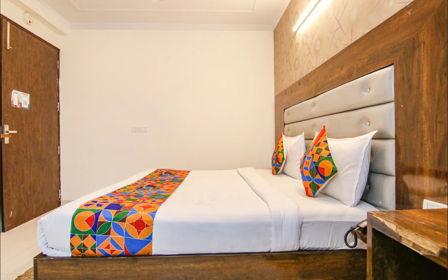 Fabhotel Airport Avalon