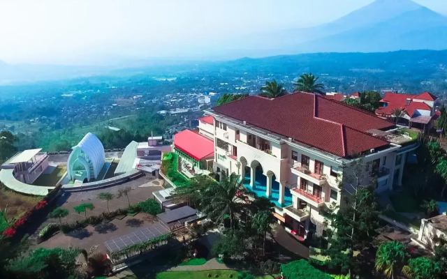 Susan Spa and Resort