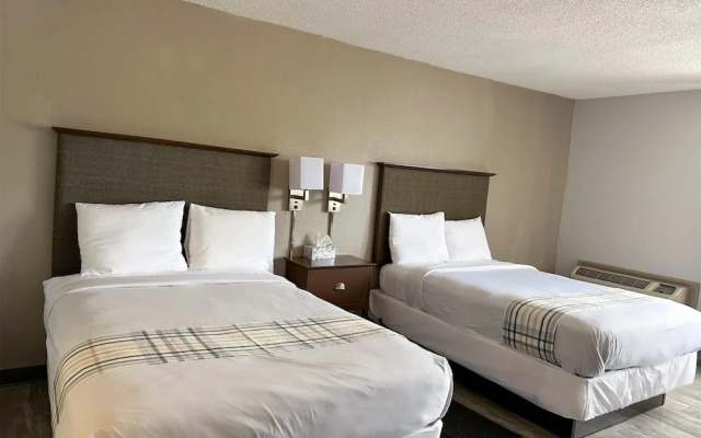 Quality Inn Rochester Airport