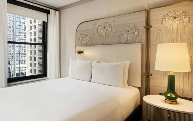 The Talbott, Autograph Collection