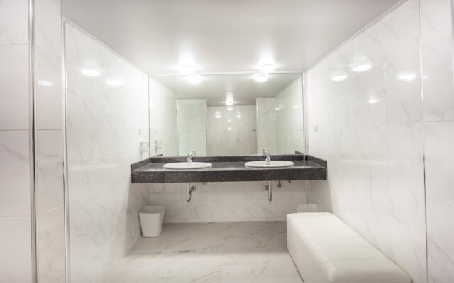 Metro Pratunam Boutique Hotel