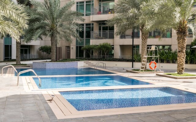 One Perfect Stay - Studio at Burj Views