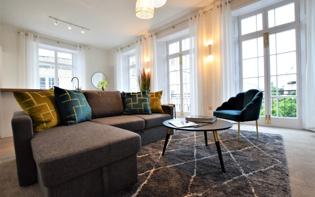 Your Apartment Frederick Place - No.4