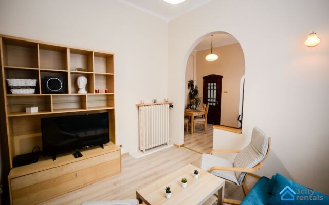 Sopot Central Apartment with parking