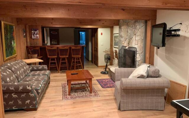 Bromley Farm ski house