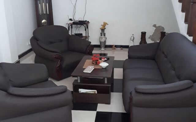 Darshani Hikka Villa