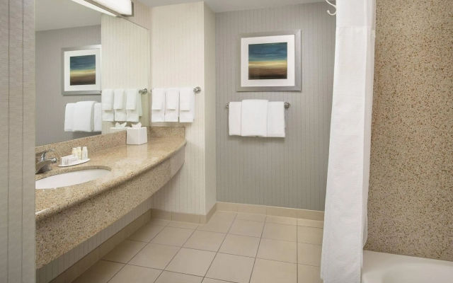 Courtyard by Marriott Tacoma Downtown