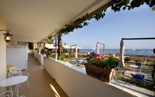 Villa Beach