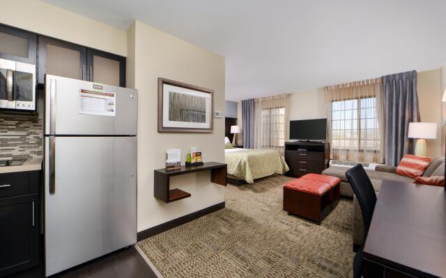 Staybridge Suites Rochester - Commerce Dr NW by IHG