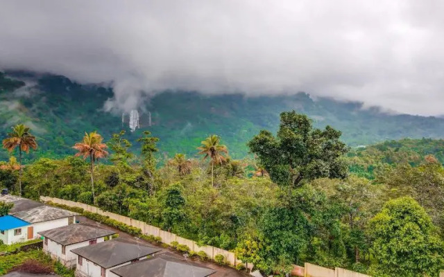 Treebo Premium Misty Garden Resorts