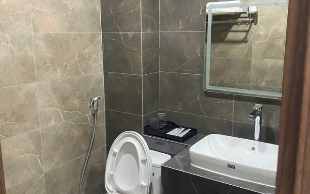 Royal Lotus Apartment and Hotel Ha Noi