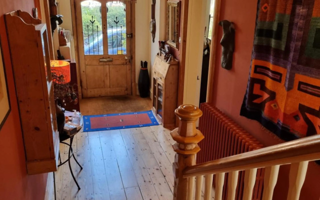 Alma House Bed and Breakfast