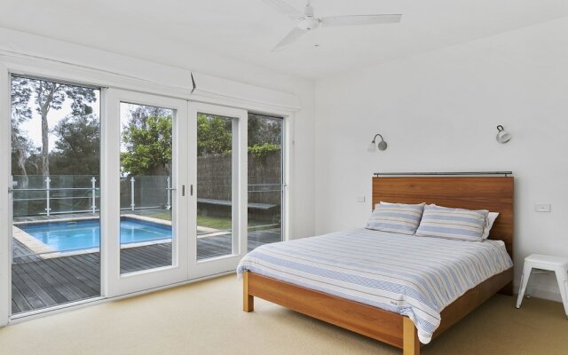 Perfect Blairgowrie Beach House