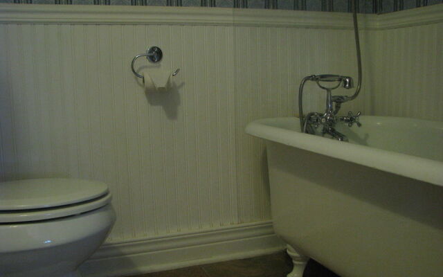 Auberge De Mon Petit Chum B&B