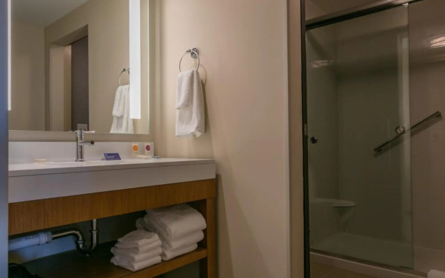 Hyatt Place Wilmington Riverfront