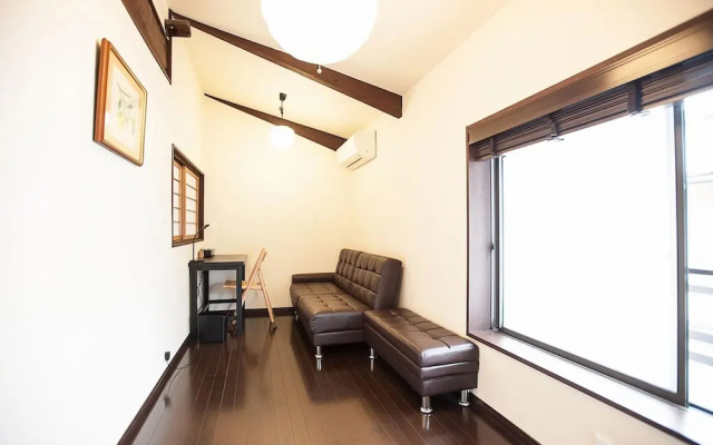 Maeniiya Machiya Inn