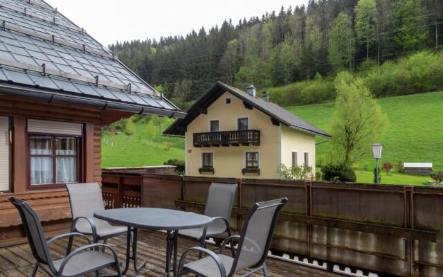 Four Seasons Lodge