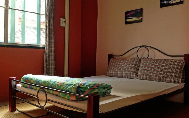 Tonkong Guesthouse & Restaurant