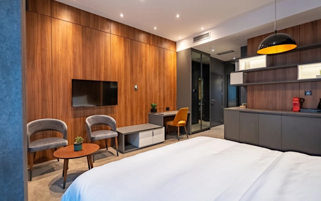 Hotel Element