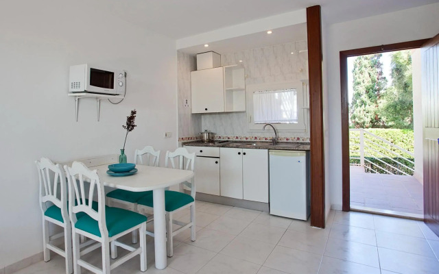Apartamentos Sol Romántica by DOT Suites