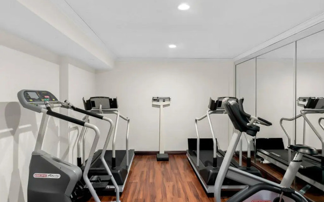 Red Roof Inn Auburn Hills