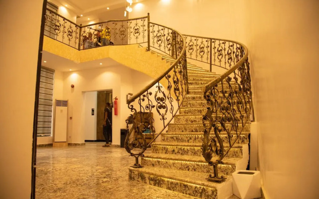 Entrust Hotel and Suites