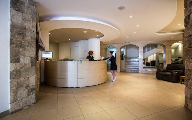AX Sunny Coast Resort & Spa