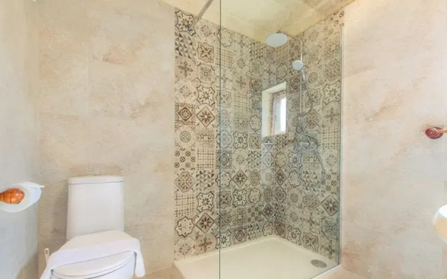 Grand Gozo Farmhouse With Games Room Pool