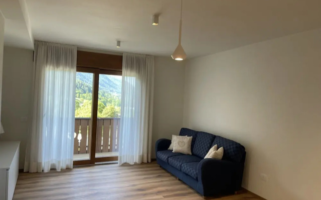 084 Bilocale Adamello Giustino