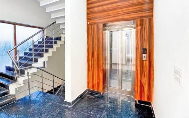 Radiant Blu Hotel