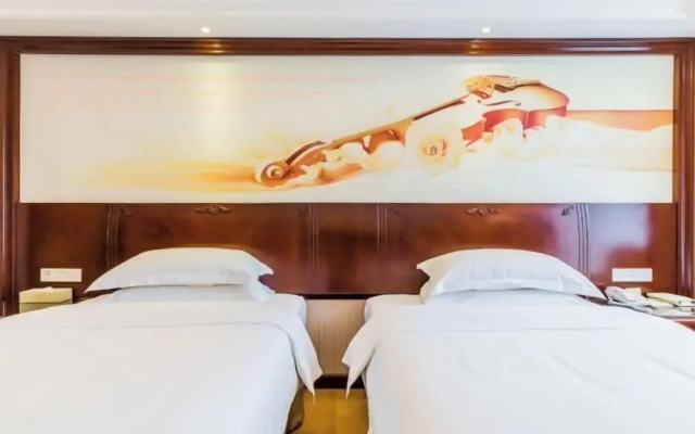 Vienna Hotel (Gaozhou Chengdong Passenger Station) – Guest Rooms – Maoming