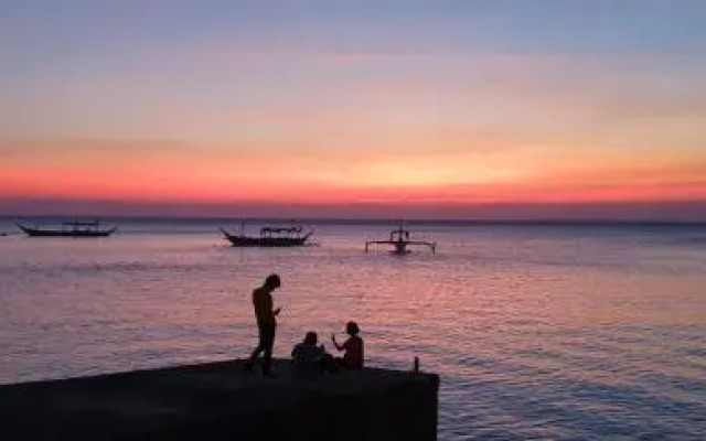 Raya Del Sol Dive Resort