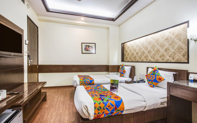 FabHotel Aashraye