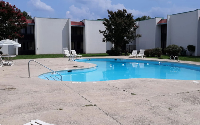 OYO Hotel Burlington South