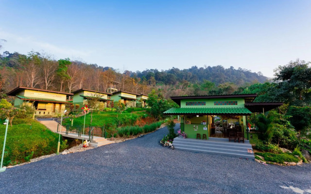 The Mouth Resort