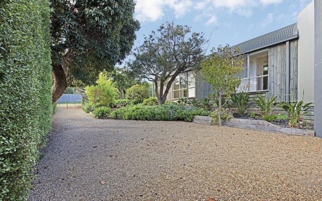 Peaceful Beach House in Portsea