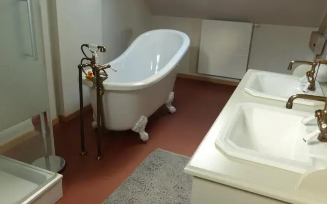 Apartment ô d'Chatô