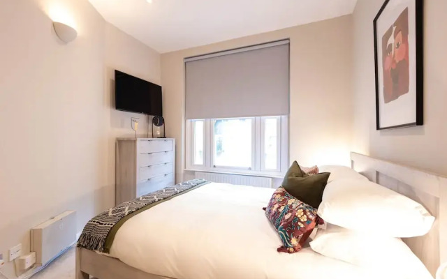 Two Bed City View near Kings Cross Stn