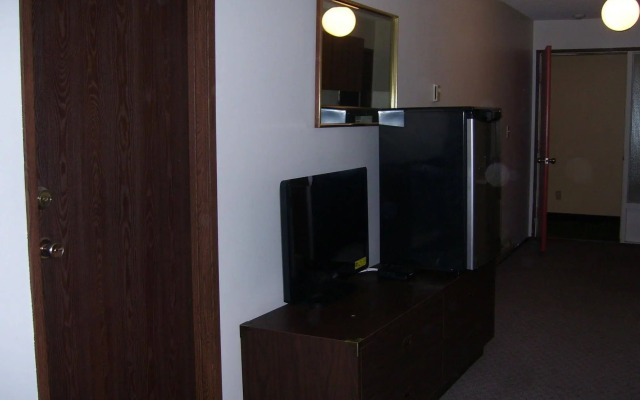 Northwood Plaza Hotel