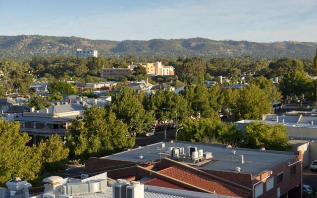 Hume Serviced Apartments