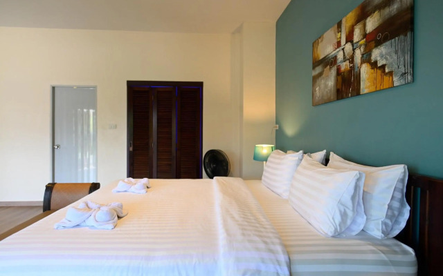 Saphli Villa Beach Resort