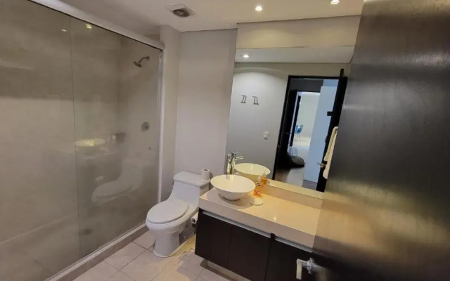 Chicago Suites WTC