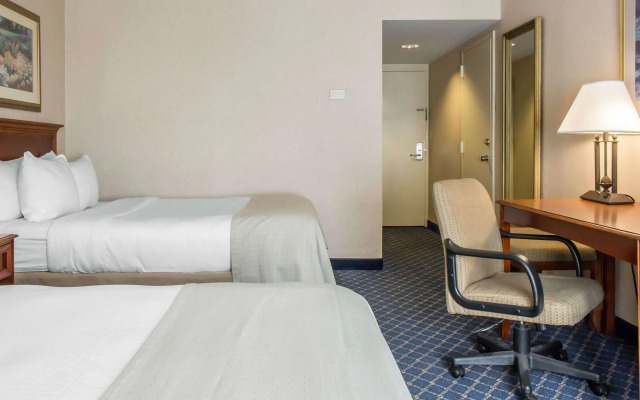 Clarion Hotel & Conference Center