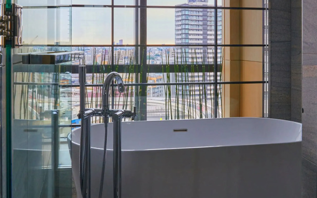 Kimpton Shinjuku Tokyo by IHG