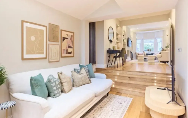 The Latimer Wonder - Stunning 5bdr House With Garden