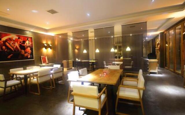 Wushan Hostel