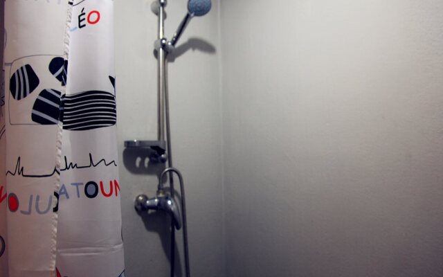 Art Traveling Homestay