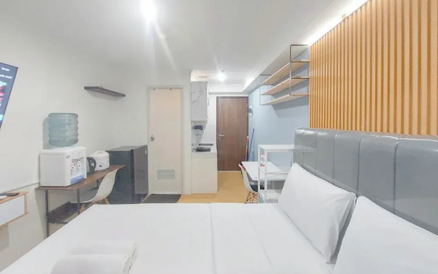 Homey And Elegant Studio At Apartment Sentraland Medan