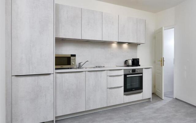 VN48 Suites by Adrez Living